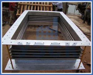 прямоугольные линзовые компенсаторы в Пятигорске